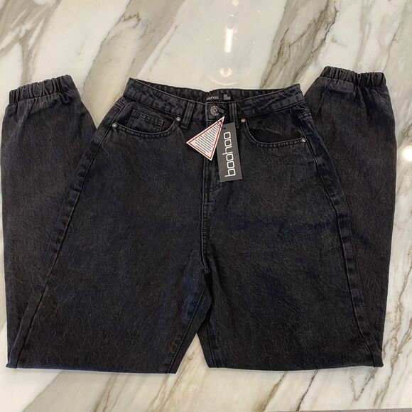 NWT Boohoo Black Denim Elastic Cuff Jogger Jeans, Size 2 - Picture 8 of 12